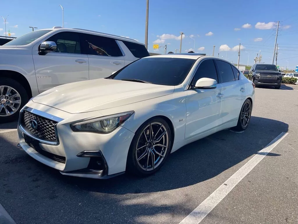 Infiniti Q50